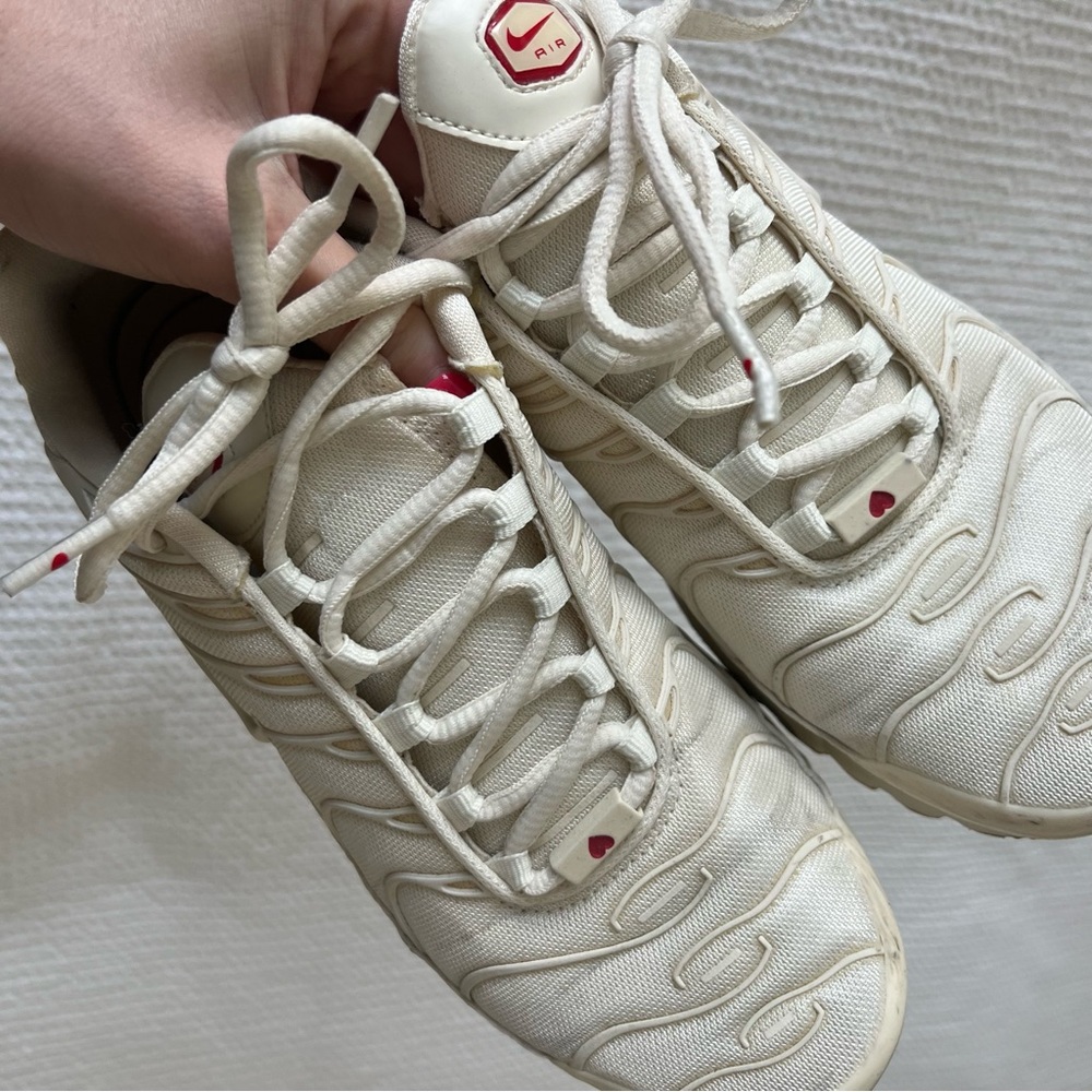 Cream Nike Air Max 95 Women’s